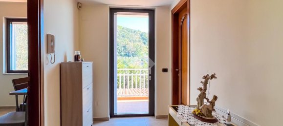 4 Schlafzimmer Villa in Formia, Italy, Nr. 291929 21