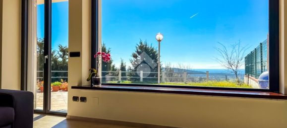 4 Schlafzimmer Villa in Formia, Italy, Nr. 291929 9