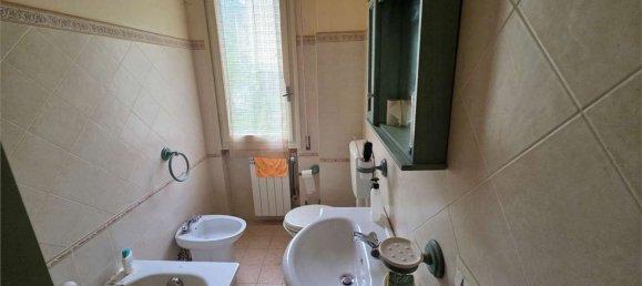 4 bedrooms Apartment in Vagli Sotto, Italy No. 379730 17