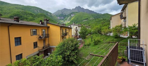 4 bedrooms Apartment in Vagli Sotto, Italy No. 379730 16