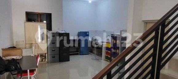 4 bedrooms House in Grogol Petamburan, Indonesia No. 1405 16