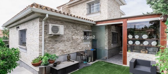 4 bedrooms Villa in Marbella, Spain No. 141461 3