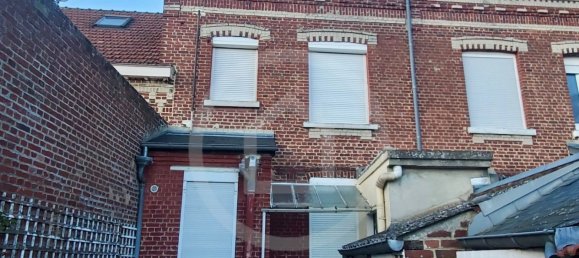 Adosado de 4 dormitorios en Roye, France No. 245574 18