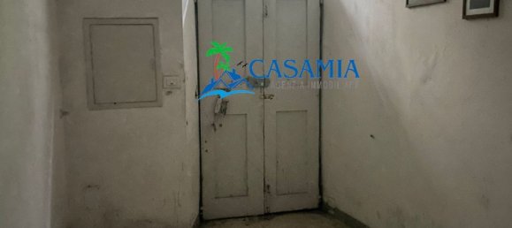 5-salle Maison à San Benedetto del Tronto, Italy No. 19726 2