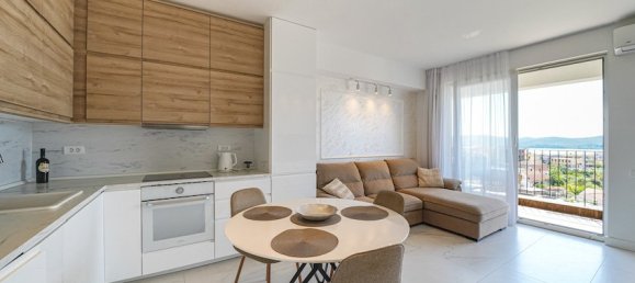 2 bedrooms Apartment in Tivat, Montenegro No. 7 6