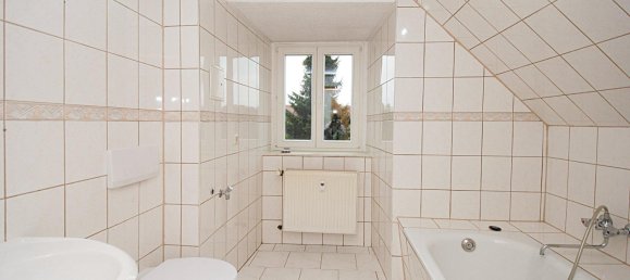 Квартира с 2 спальнями в Зале, Германия № 257995 7