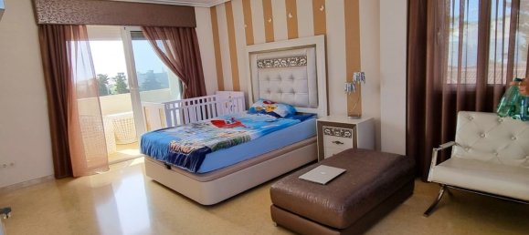 5 bedrooms House in Torrevieja, Spain No. 137848 15