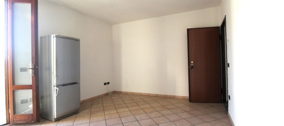 3 rooms Duplex in Cerreto Guidi, Italy No. 268932 6