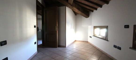 3 rooms Duplex in Cerreto Guidi, Italy No. 268932 10