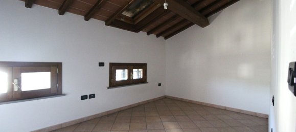 3 rooms Duplex in Cerreto Guidi, Italy No. 268932 8