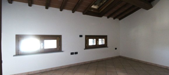 3 rooms Duplex in Cerreto Guidi, Italy No. 268932 9