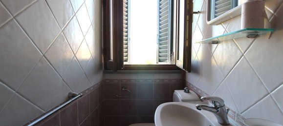 3 rooms Duplex in Cerreto Guidi, Italy No. 268932 7