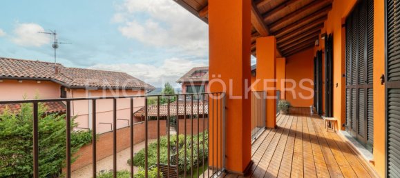 6 rooms Apartment in Varese, Italy No. 109085 39