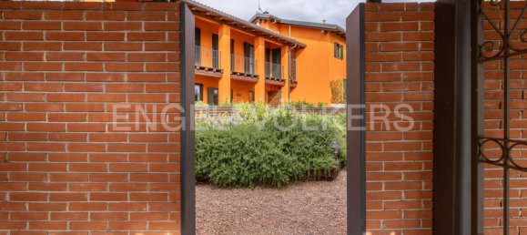 6 rooms Apartment in Varese, Italy No. 109085 7
