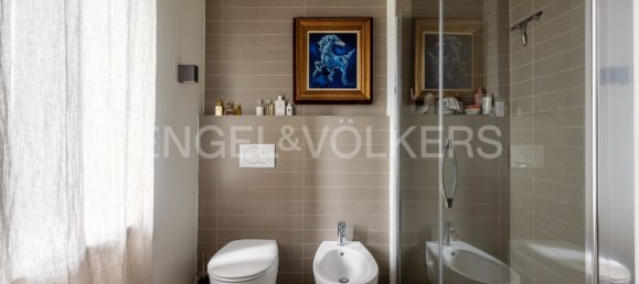 6 rooms Apartment in Varese, Italy No. 109085 35