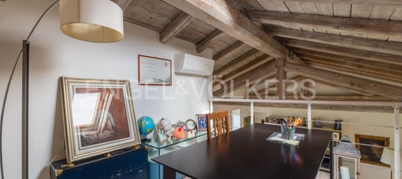6 rooms Apartment in Varese, Italy No. 109085 3