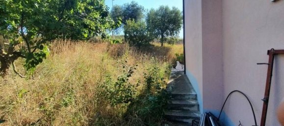 6-Zimmer Haus in San Benedetto del Tronto, Italy, Nr. 114694 11