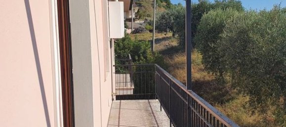 6-Zimmer Haus in San Benedetto del Tronto, Italy, Nr. 114694 23