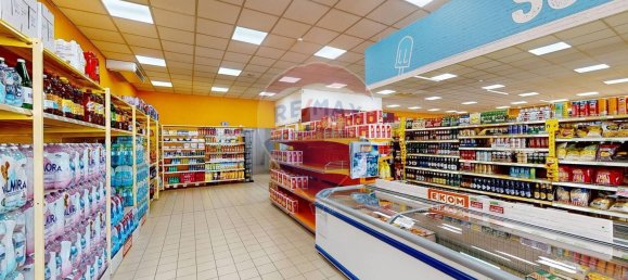 1100m² Commercial property in Bistagno, Italy No. 56235 11