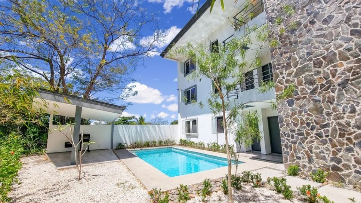 Apartamento com 2 quartos em condomínio em Puerto Carrillo, Costa Rica N.º 946