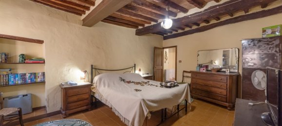 4 Schlafzimmer Wohnung in Montalcino, Italy, Nr. 345122 17