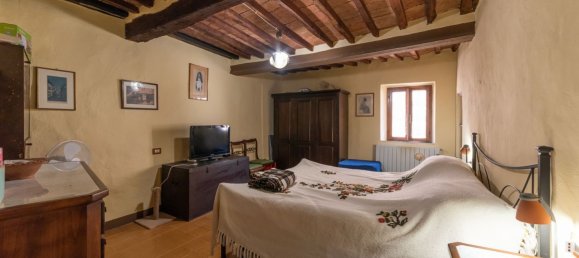 4 Schlafzimmer Wohnung in Montalcino, Italy, Nr. 345122 15