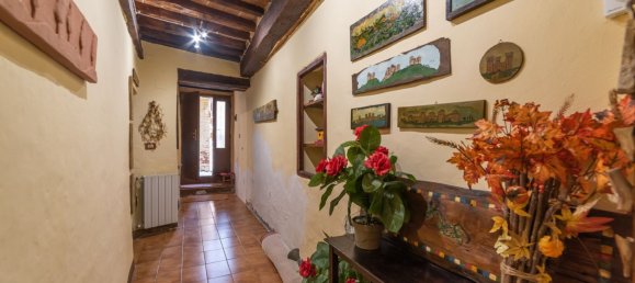 4 Schlafzimmer Wohnung in Montalcino, Italy, Nr. 345122 14