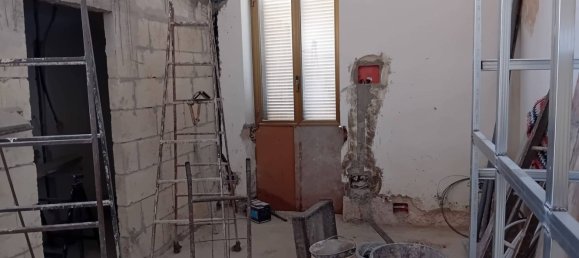 Дом с 5 спальнями в Кастеллана Гротте, Италия № 375039 4