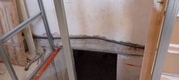 Дом с 5 спальнями в Кастеллана Гротте, Италия № 375039 9