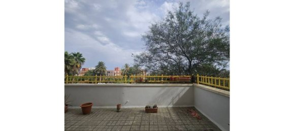  عقار تجاري في Las Palmas De Gran Canaria, Spain 69متر مربع رقم 149208 2