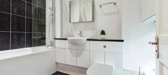 3 bedrooms Apartment in Kenley, United Kingdom No. 8024 32