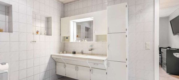 6 rooms Bungalow in Nordfriesland, Germany No. 21019 7