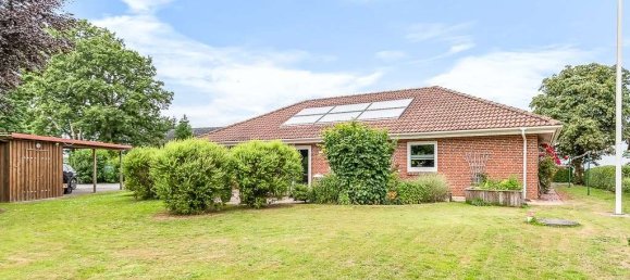 6 rooms Bungalow in Nordfriesland, Germany No. 21019 19