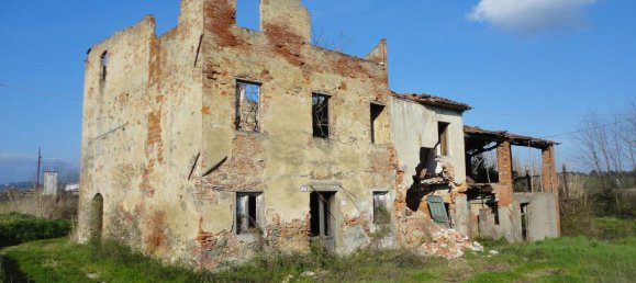 6 rooms House in Altopascio, Italy No. 146795 4