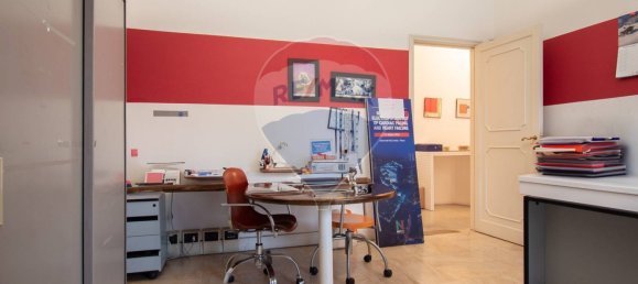 Oficina de 7 habitaciónes en Brescia, Italy No. 166973 23