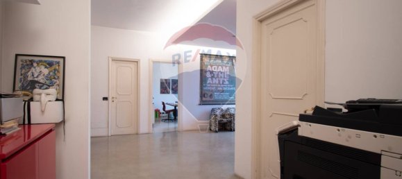 Oficina de 7 habitaciónes en Brescia, Italy No. 166973 11