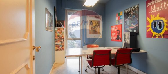 Oficina de 7 habitaciónes en Brescia, Italy No. 166973 16