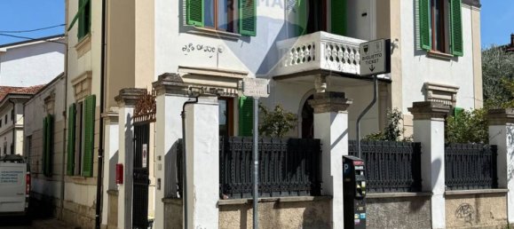 Villa de 5 dormitorios en Montecatini Terme, Italy No. 361443 3