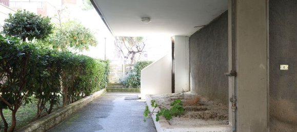 Apartamento de 2 divisões em Roseto degli Abruzzi, Italy N.º 34977 11