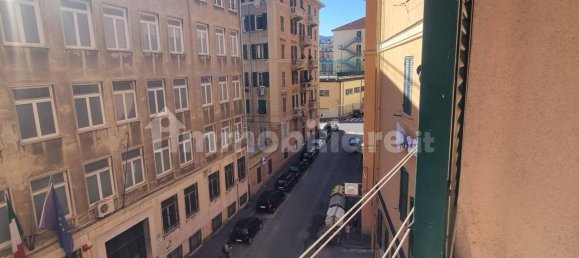 3 bedrooms Apartment in Genoa, Italy No. 262357 5