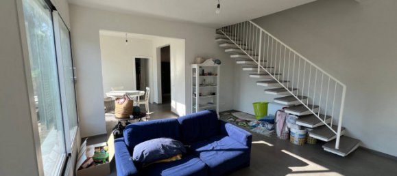 4 bedrooms Villa in Pietrasanta, Italy No. 201385 4