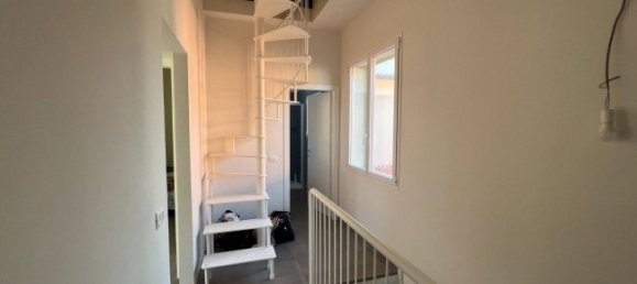 4 bedrooms Villa in Pietrasanta, Italy No. 201385 18