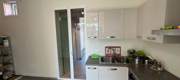 4 bedrooms Villa in Pietrasanta, Italy No. 201385 13