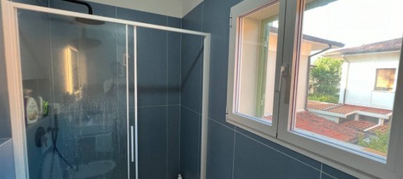 4 bedrooms Villa in Pietrasanta, Italy No. 201385 27