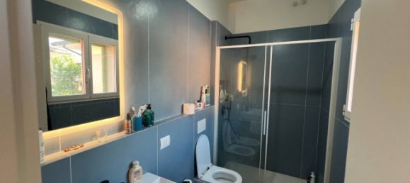 4 bedrooms Villa in Pietrasanta, Italy No. 201385 25