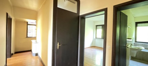 Здание с 16 комнатами в Нойнкирхен, Германия № 297518 5