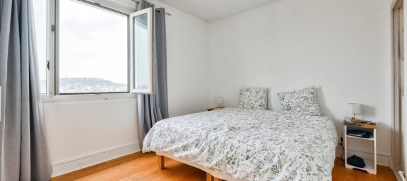 3 bedrooms Apartment in Saint-Cloud, France No. 139432 8