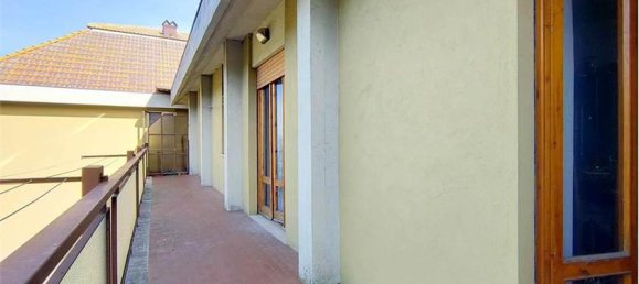 3 bedrooms Apartment in Orvieto, Italy No. 47394 3