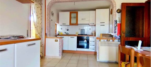 3 bedrooms Apartment in Orvieto, Italy No. 47394 4
