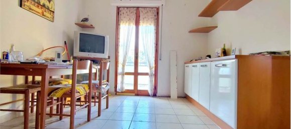 3 bedrooms Apartment in Orvieto, Italy No. 47394 5
